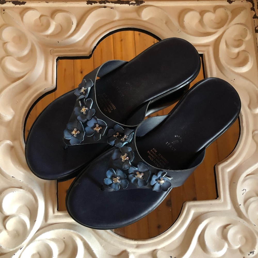 Size 10 Flip Flop with Flowers